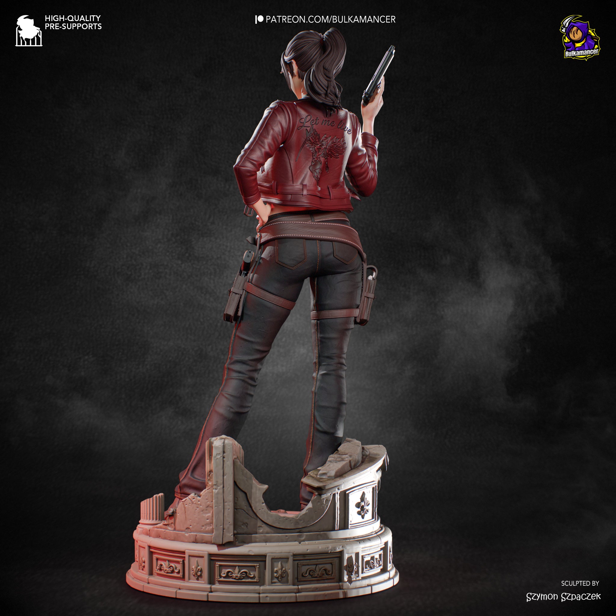 Claire Redfield Statue