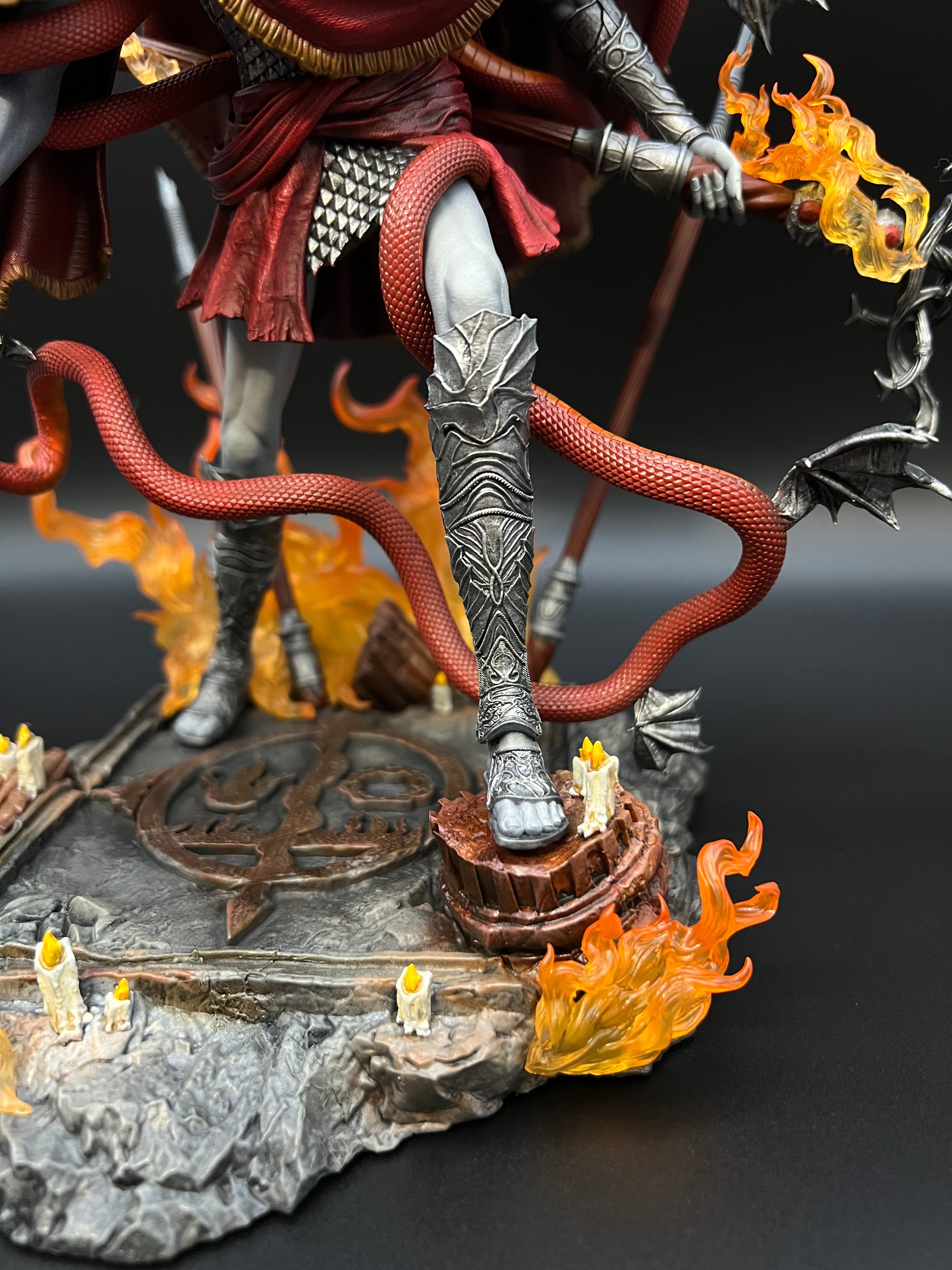 The Cursed Heir Statue