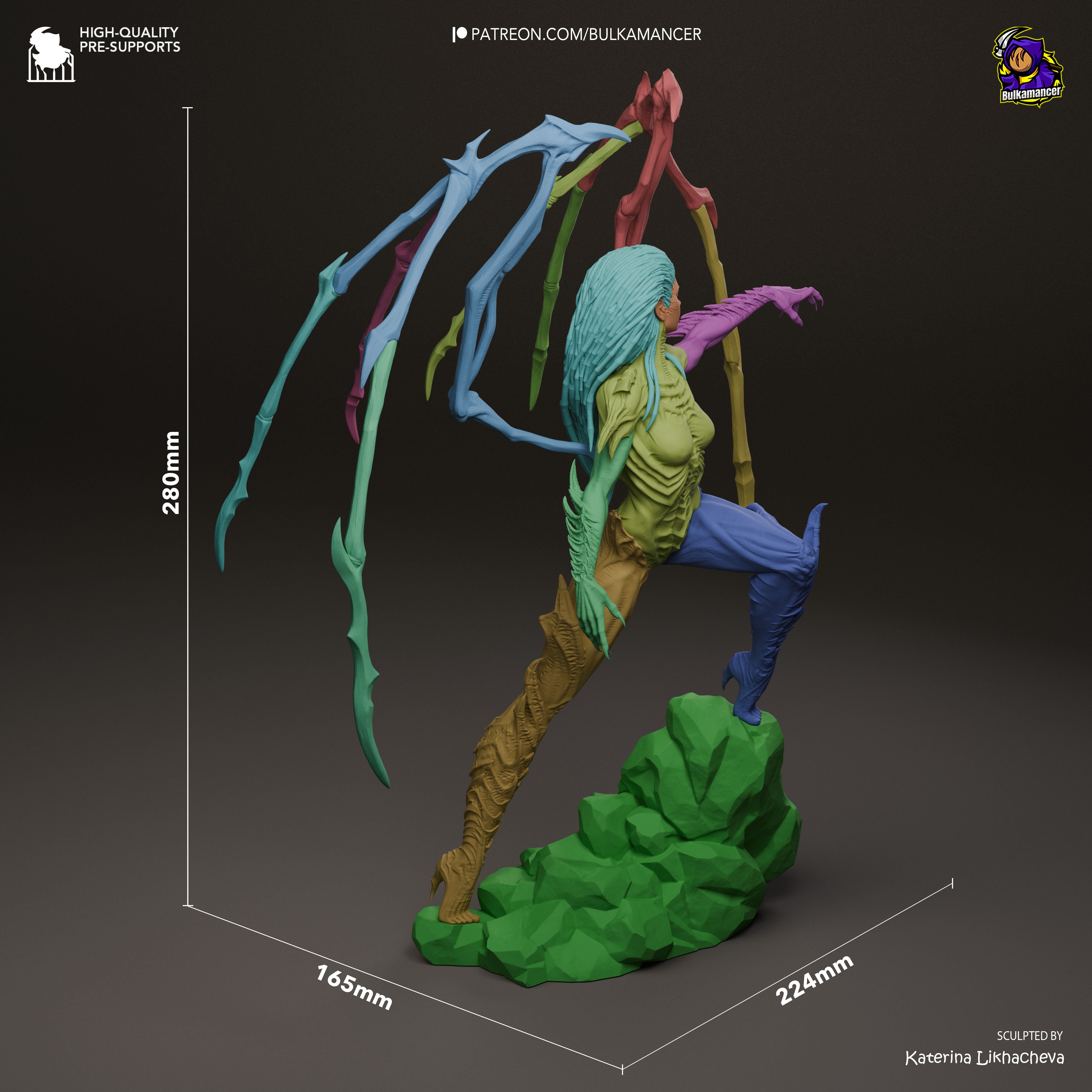 Queen of Blades Statue