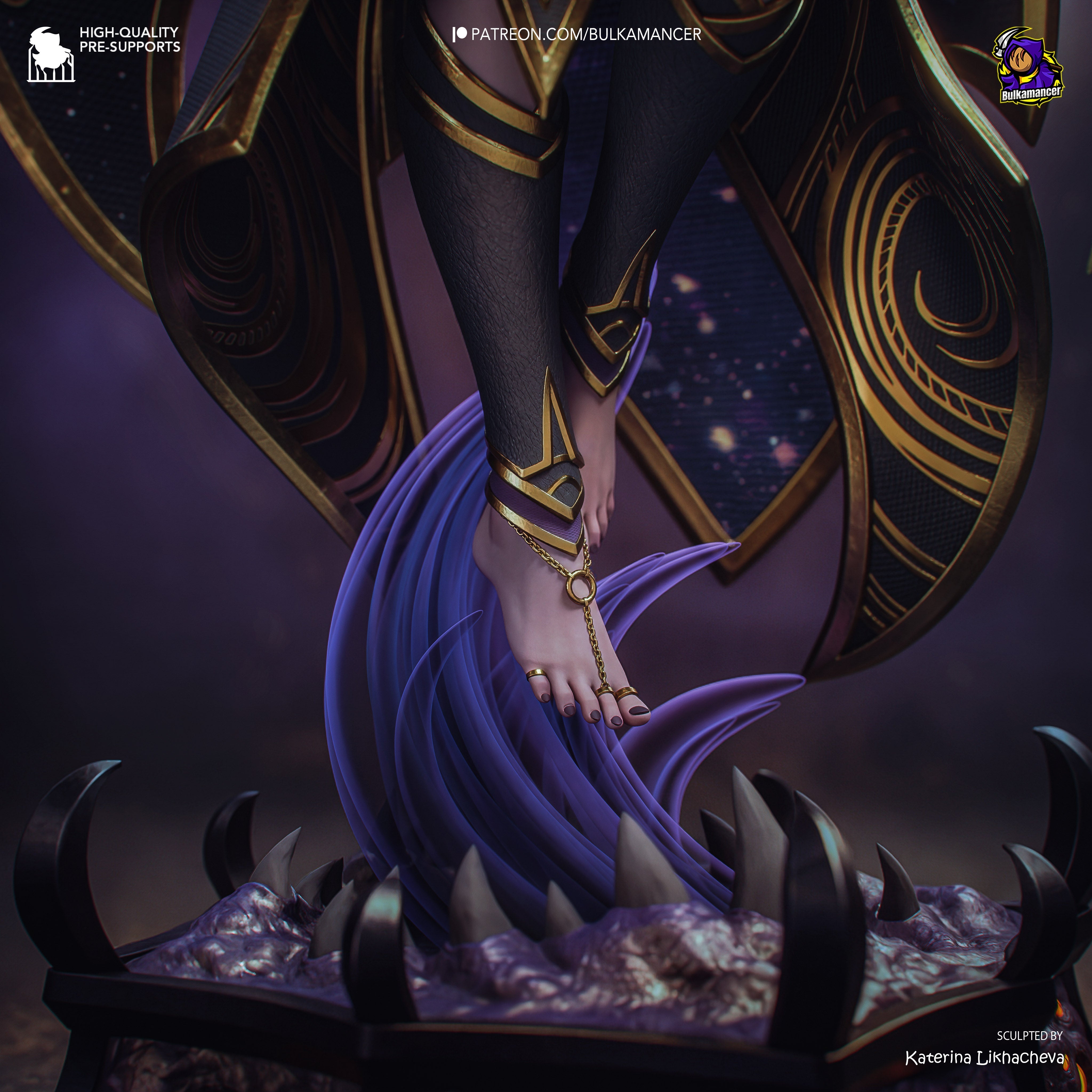The Void Empress Statue