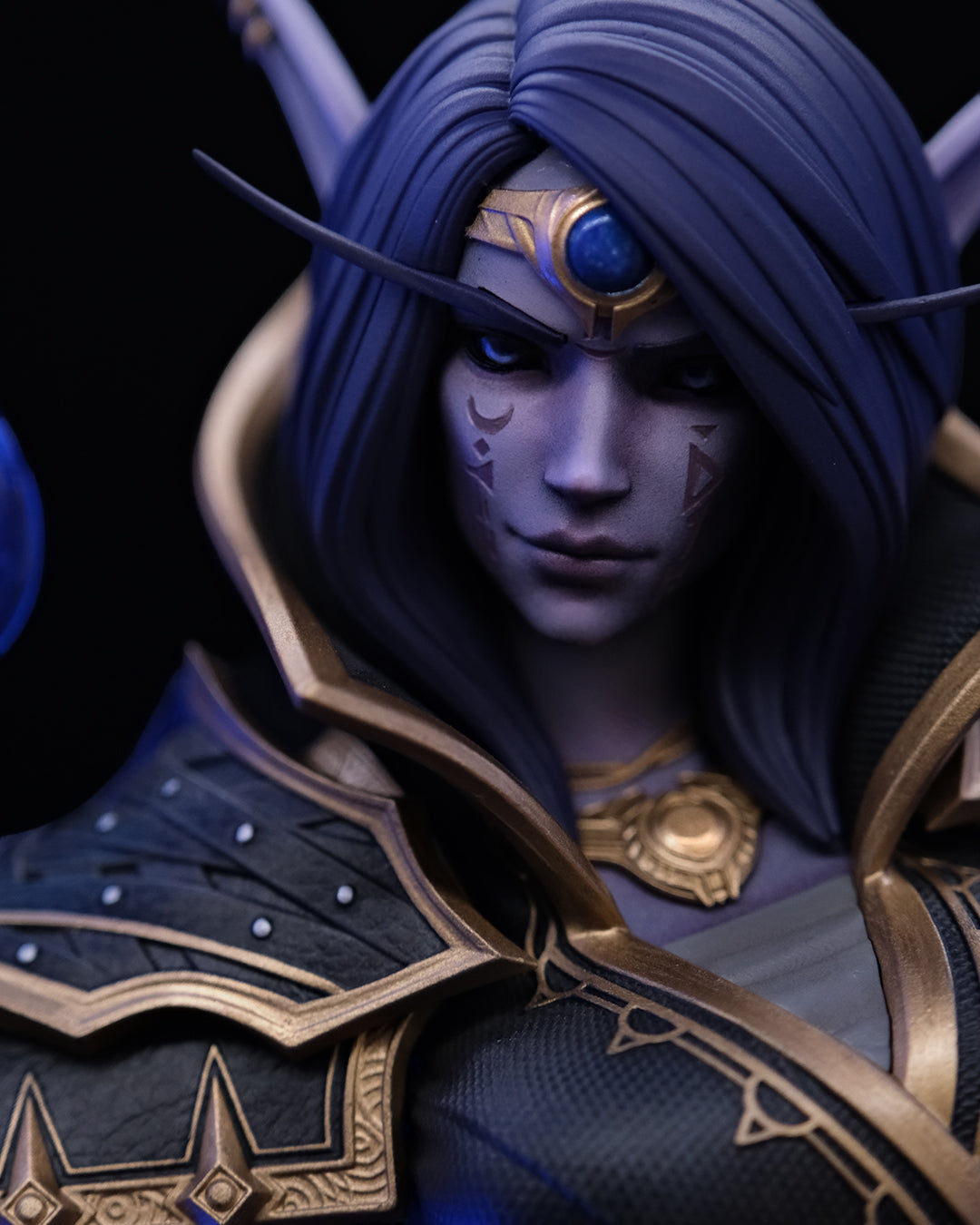 The Void Empress Statue