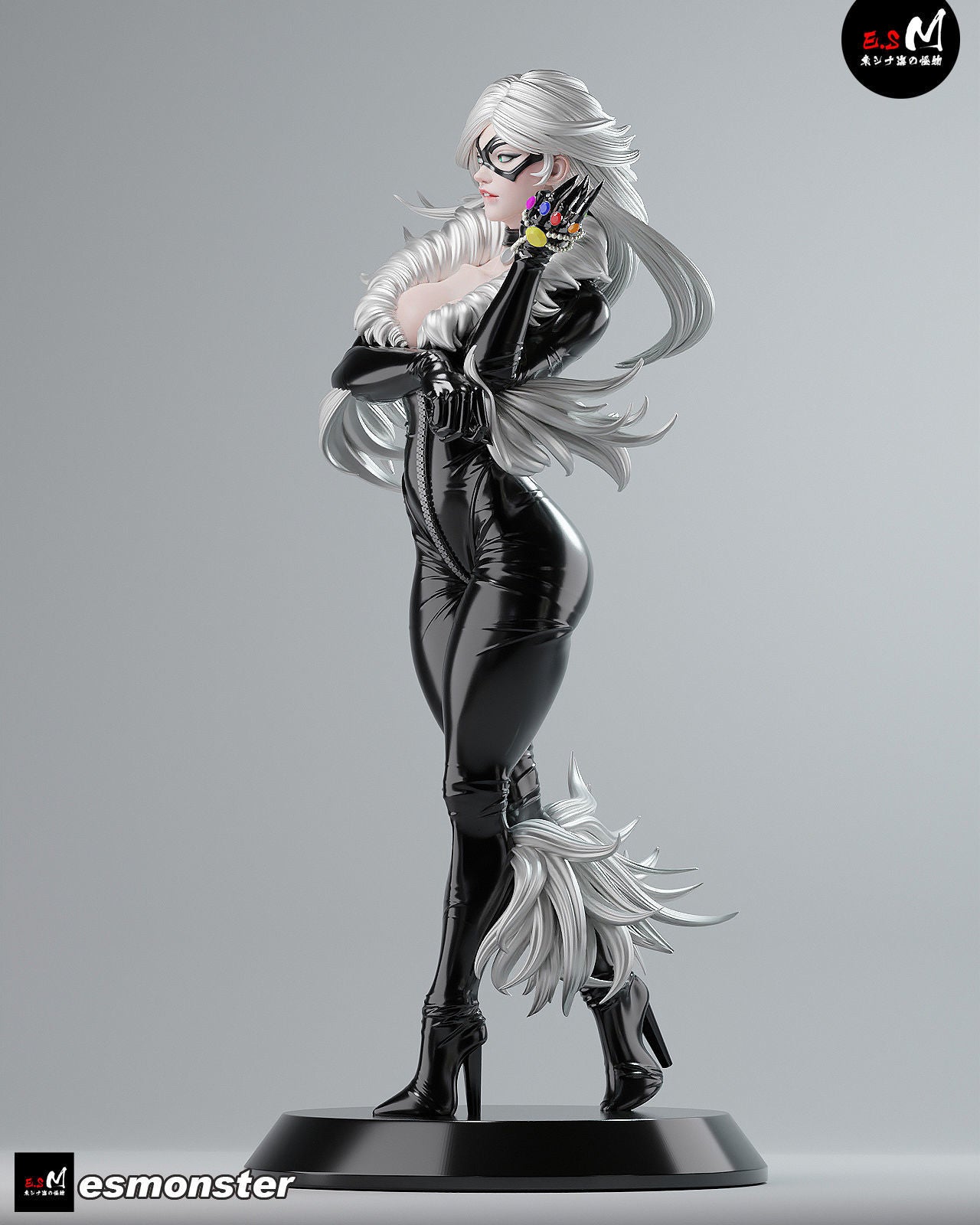 Felicia The Thief Statue