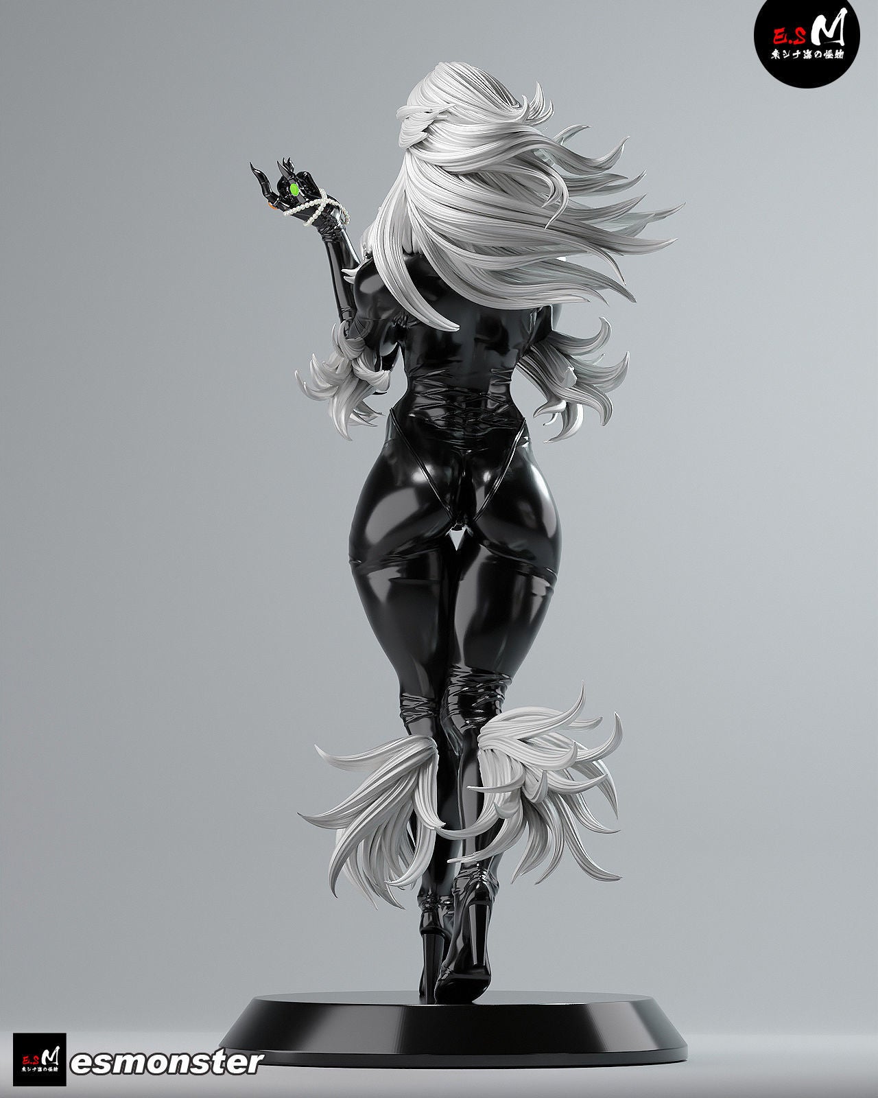 Felicia The Thief Statue