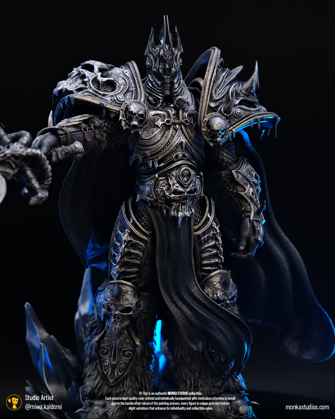 The Icecrown Statue