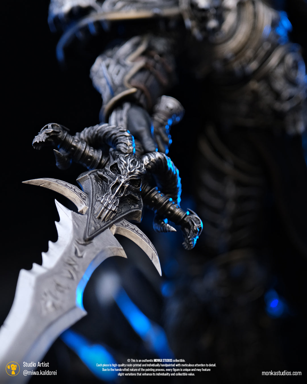 The Icecrown Statue