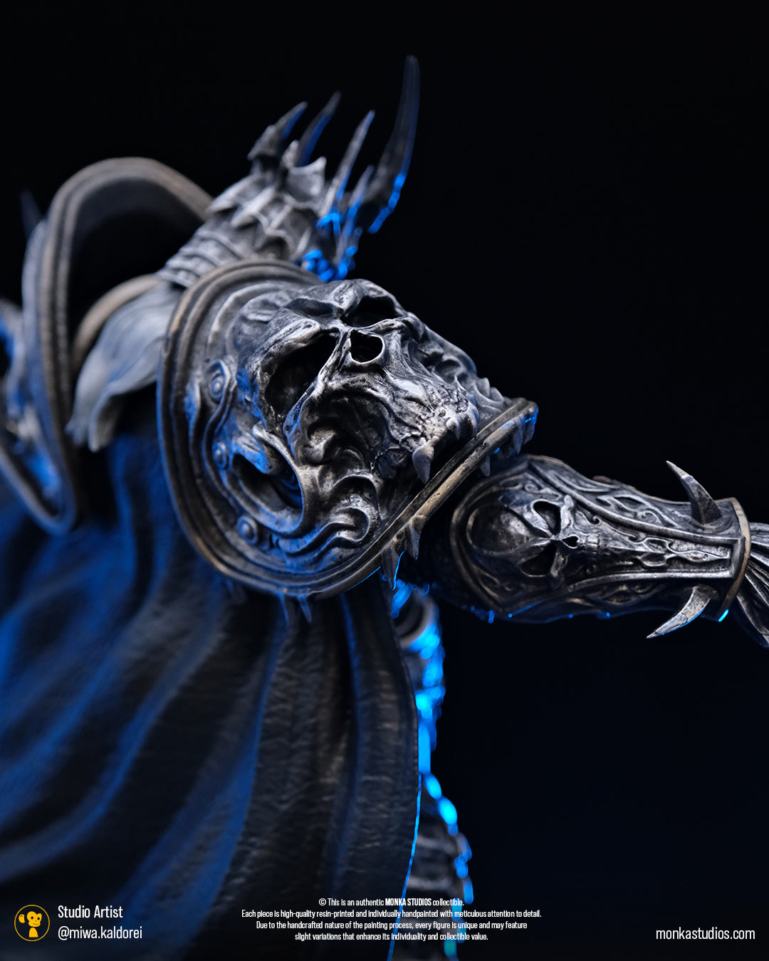The Icecrown Statue