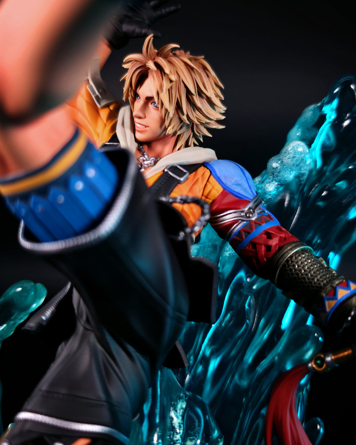 The Blitzball Ace Statue