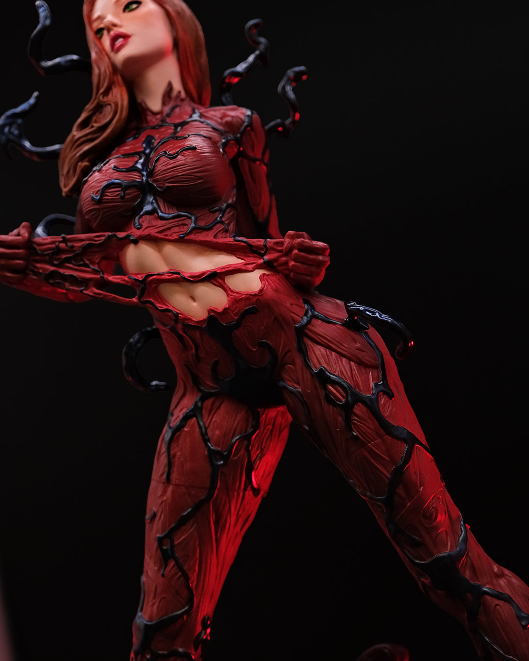 Carnage Jane Statue